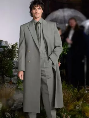 Jacob Elordi Wuthering Heights 2026 Green Coat