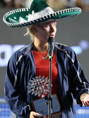 Peyton Stearns WTA 500 Guadalajara Open 2026 Navy Blue Jacket