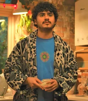 Extraordinary S01 Bilal Hasna Leopard Print Bathrobe