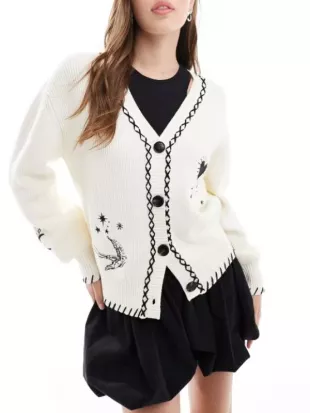 Celebrity Pottery Throw Down S01 2026 Mystical Tattoo Knit Cardigan