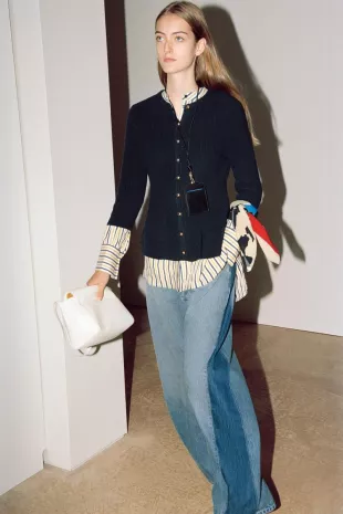 Mid Rise Patchwork Barrel Jeans