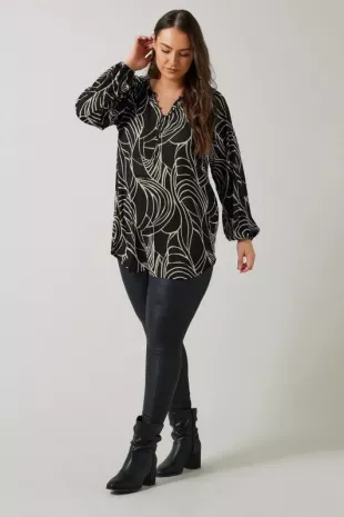 Curve Black Linear Print Long Sleeve Blouse