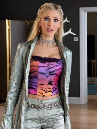 Juno Temple Ted Lasso S04 Silver Shirt