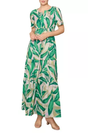 Short Sleeve Tiered Maxi Dress