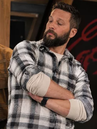 Marshals S02 Pete Calvin White Plaid Shirt