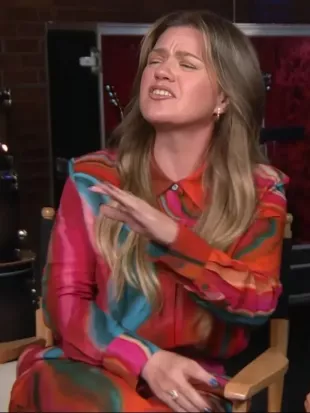 The Voice S30 Kelly Clarkson Multicolor Shirt