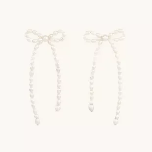 Margot Pearl Bow Earrings