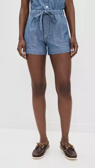 Montauk Pull On Shorts In Chambray