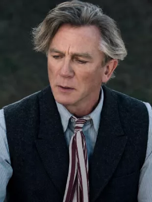 Narnia: The Magician’s Nephew Daniel Craig Vest