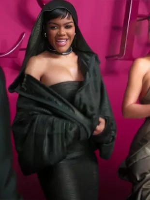 The Kardashians S08 Teyana Taylor Black Silk Bomber Jacket