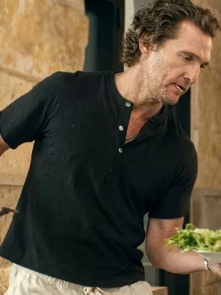 Brothers S01 Matthew Black Henley Shirt