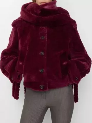 Jerry Hall The Celebrity Traitors S02 Shearling Jacket