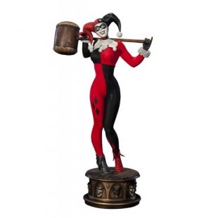 Statuette en résine d'Harley Quinn par Sideshow