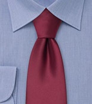Cravate unie bordeaux