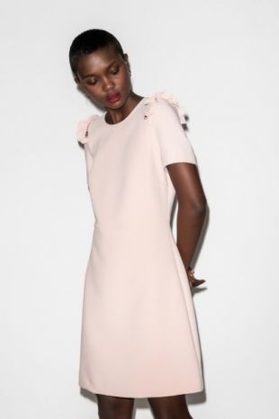 Robe mi longue à volants