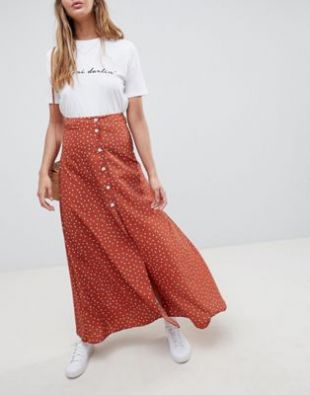 ASOS DESIGN   Jupe longue boutonnée à pois at asos.com