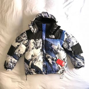 Supreme x The North Face FW17 Mountain Baltoro Jacket Medium | eBay