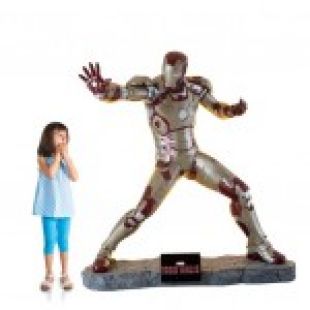 Figurine taille réelle Iron Man   IRON MAN 3