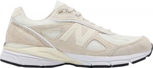 sneakers New Balance 990v4 beige views on the account Instagram of Ramfess  | Spotern