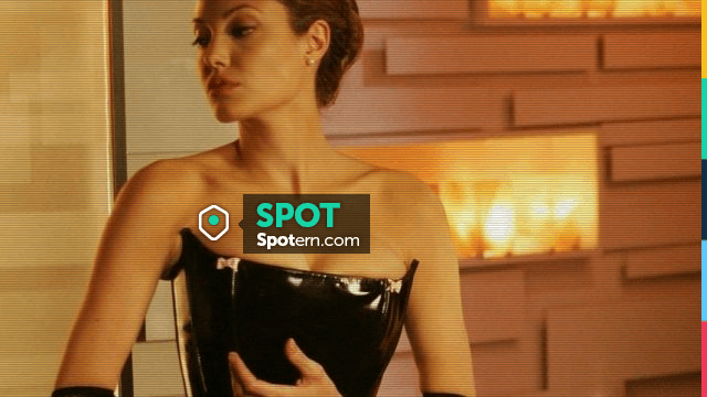 The strapless dress in Latex worn by Jane Smith (Angelina Jolie) in Mr. &  Mrs. Smith | Spotern