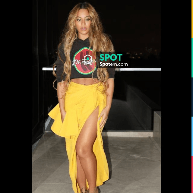 Le sweat JW Anderson de Beyoncé sur son compte Instagram | Spotern
