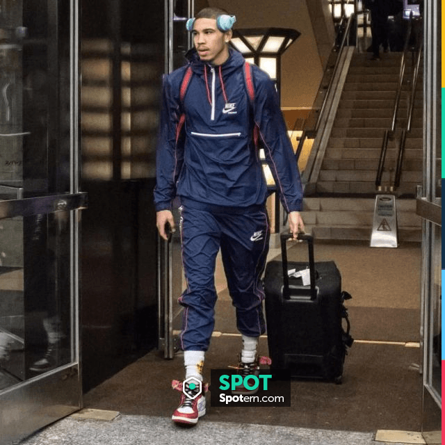 Sneakers Nike Air Max 97 triple White worn by Jayson Tatum on the  Instagram account @leaguefits