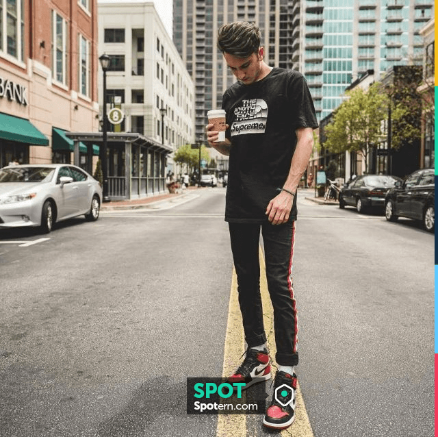 red black and white jordan 1 outfit