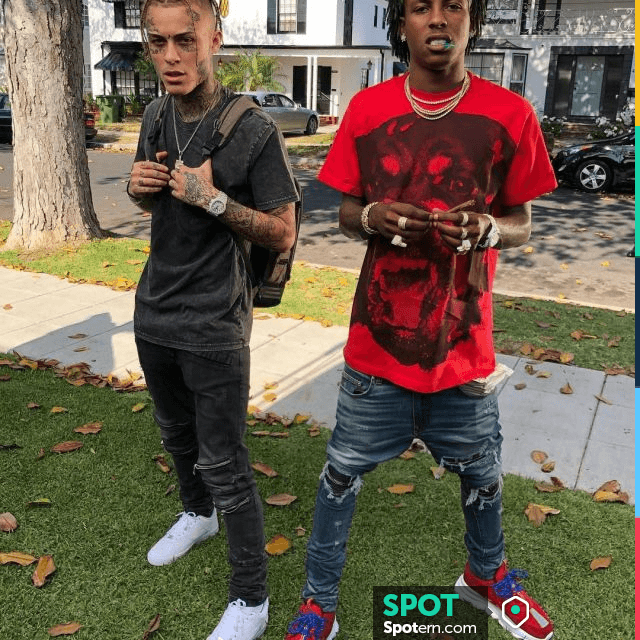 Sneakers red Chain Reaction Versace of Richthekid on Instagram