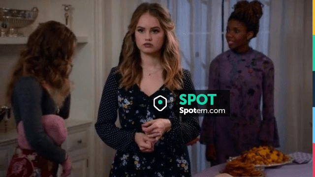 The Dress Miss Selfridge Patty Bladell Debby Ryan In Insatiable S01e10 Spotern 