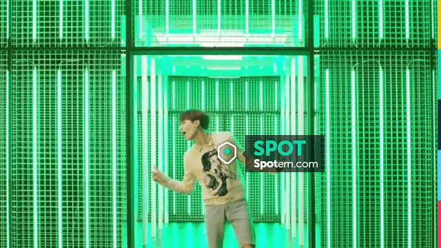 gucci snow white sweater