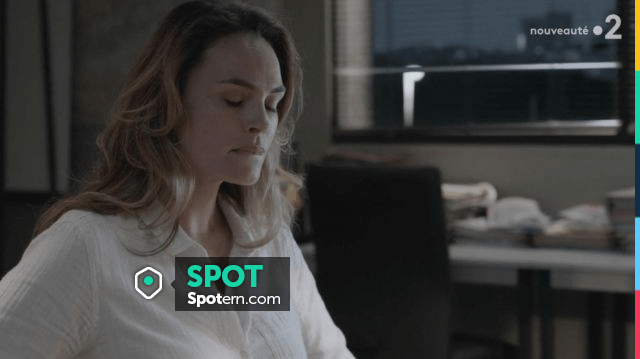 Films Et Séries Tv Avec Mélanie Maudran La chemise blanche portée par Claire Estrella (Mélanie Maudran) dans Un