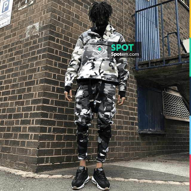 Supreme leather shop anorak snow camo