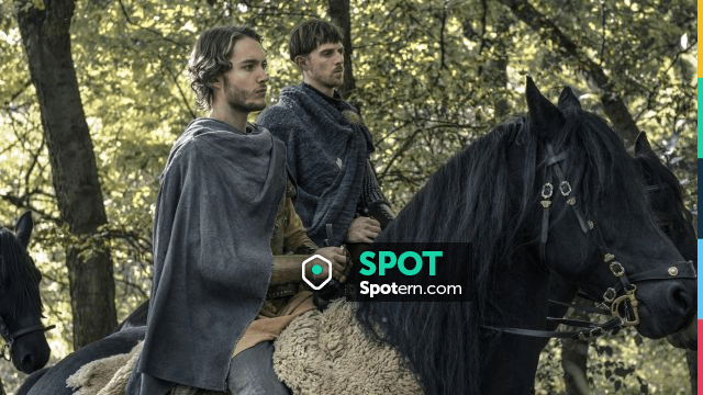 The Bracers Viking Aethelred Toby Regbo In The Last Kingdom S02e08 Spotern