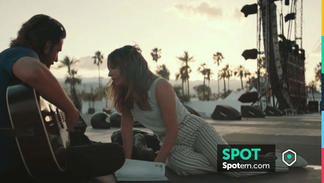 A Star Is Born Diffusion Tv Les bottes Santiags blanches d'Ally (Lady Gaga) dans A Star Is Born