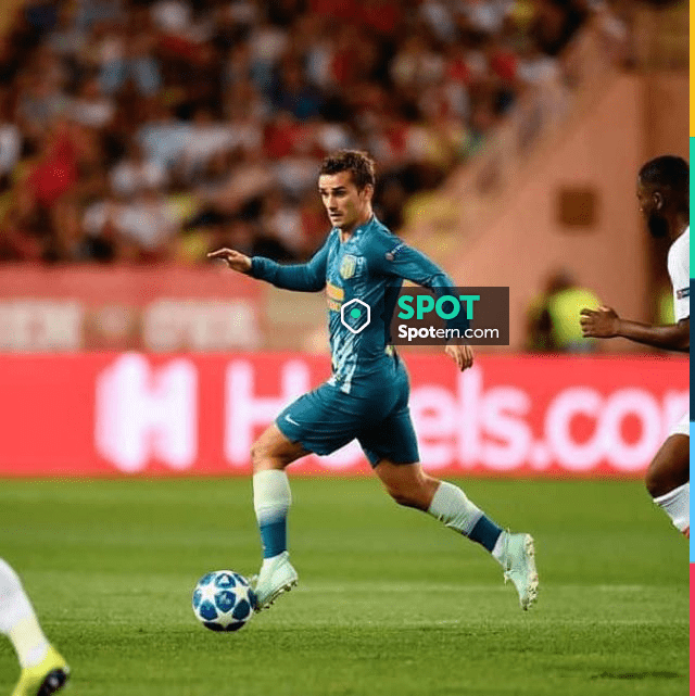 La camiseta Nike del Atlético de Madrid 2018-2019 que lució Antoine Griezmann en su cuenta de Instagram @antogriezmann Spotern