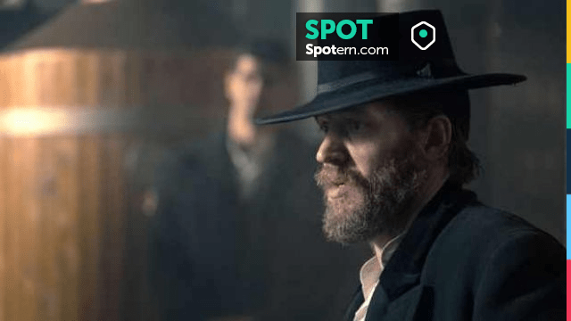 Le chapeau rond porté par Alfie Solomons (Tom Hardy) dans la série