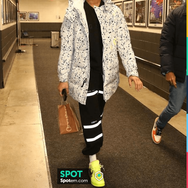 Sneakers Nike Air Force 1 Low Off White Volt Worn By D Angelo Russell On The Instagram Account Leaguefits Spotern