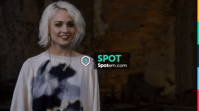 Sense 8 Character Riley The t-shirt AllSaints Riley in Sense8 | Spotern
