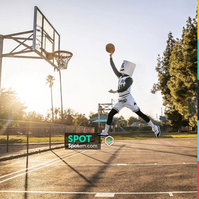 Jordan 11 Retro Concord de Marshmello en la cuenta de Instagram de