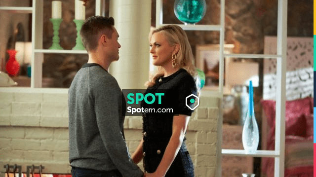 Vestido de Tweed Negro de Alexis Carrington (Elaine Hendrix) en ...