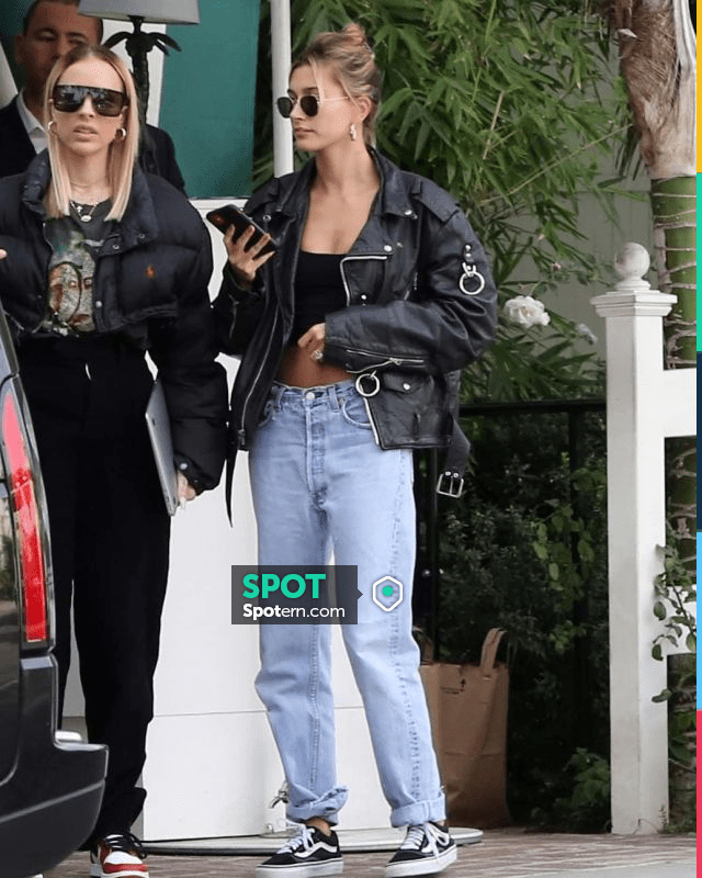 Levi's Dad Jeans in Charlie Boy worn by Hailey Baldwin Los Angeles January  31, 2020 | Spotern