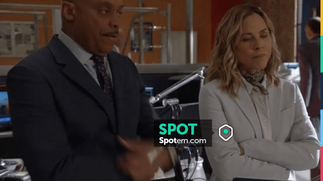 Linen Blend Blaz­er Worn By Jack Sloane Maria Bello In Ncis Saison 17 Episode 19 Spotern 0567