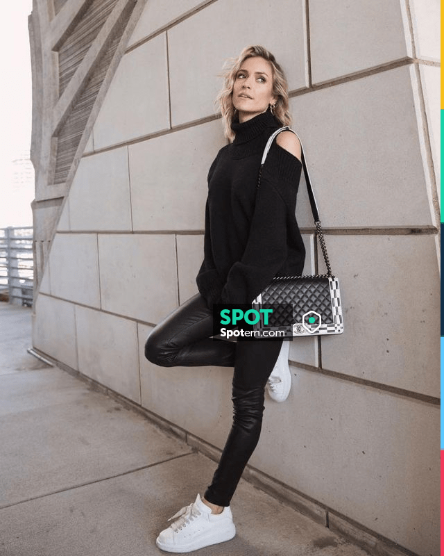 Kristin cavallari best sale chanel bag