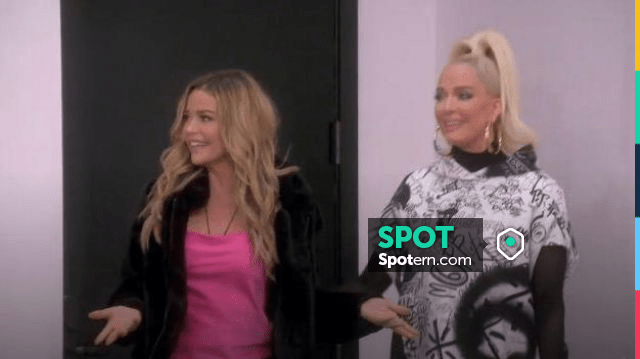 Louis Vuitton Chale Monogram Shine Silk Scarf worn by Erika Jayne