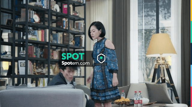 Alice + Olivia blue floral dress worn by Dao Ming Zhuang (Dee Hsu) in Meteor Garden (S01E12)