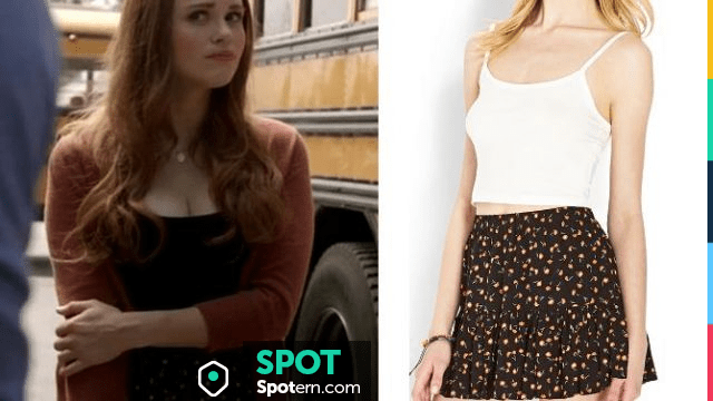 Skirt of Lydia Martin (Holland Roden) in Teen Wolf (S04E04) | Spotern