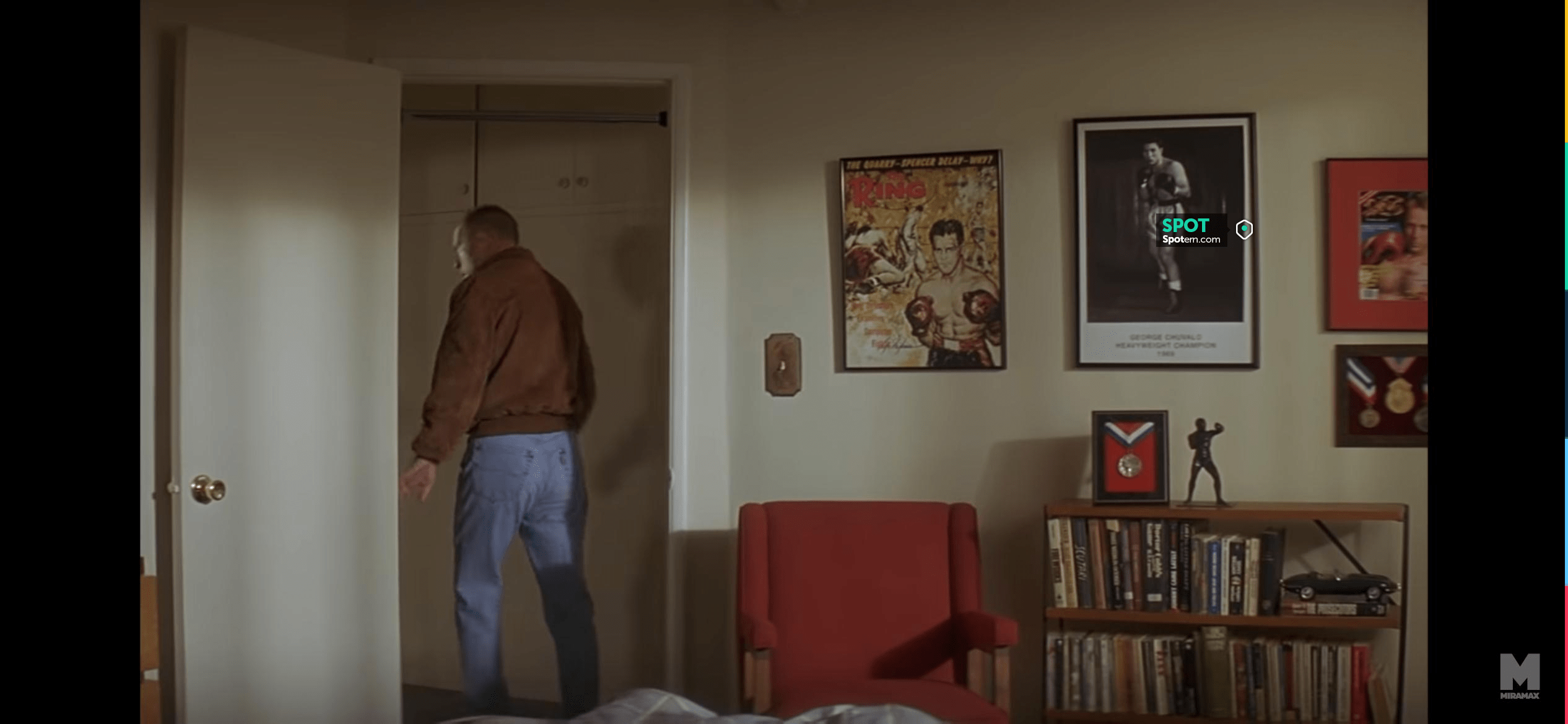 Boxing poster in Butch’s apartment in Pulp Fiction | Spotern