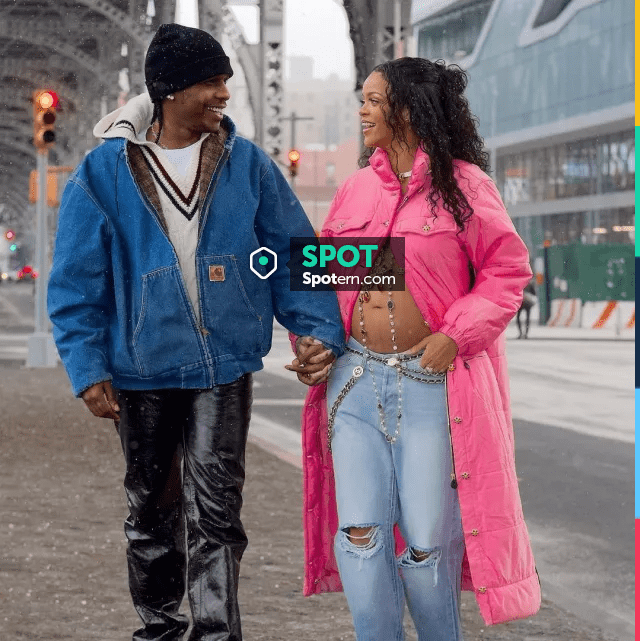 chaqueta Denim Carhartt que lleva Rocky en la calle con Rihanna | Spotern