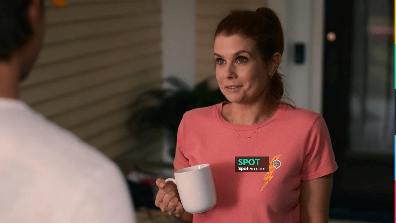 Bolt Design Pink Tee Worn By Maddie Townsend (joanna Garcia) In Sweet 