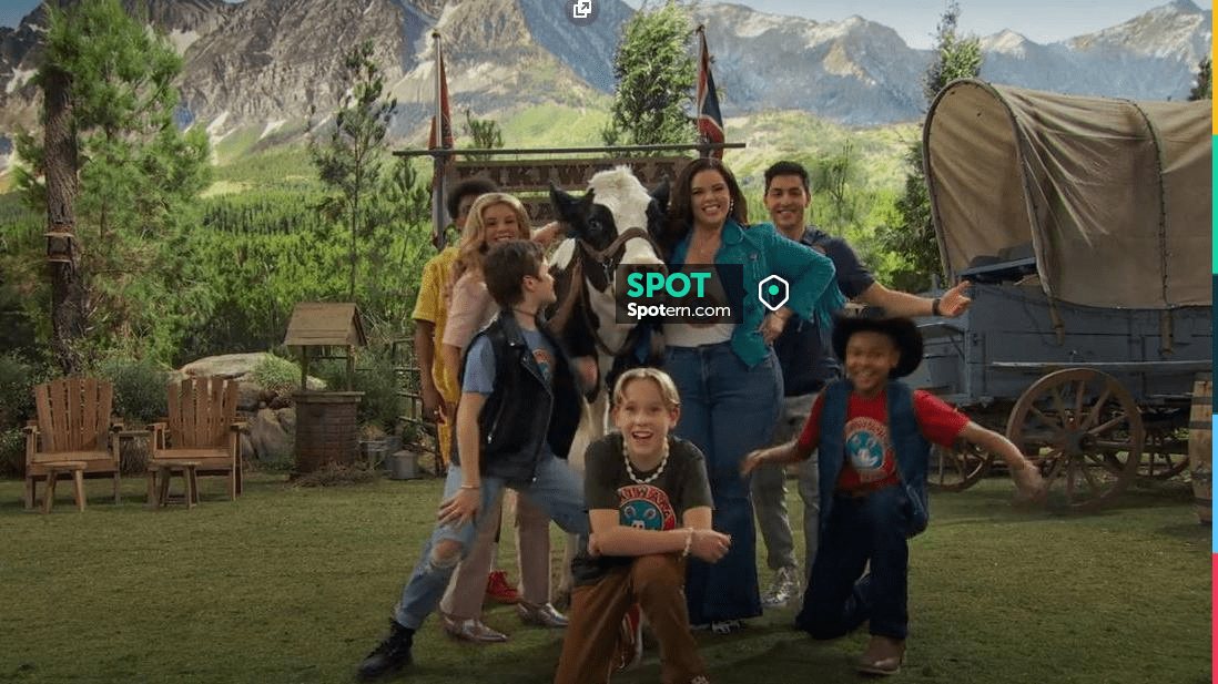 Scully Suede Leather Fringe Jacket in green worn by Lou Hockhauser